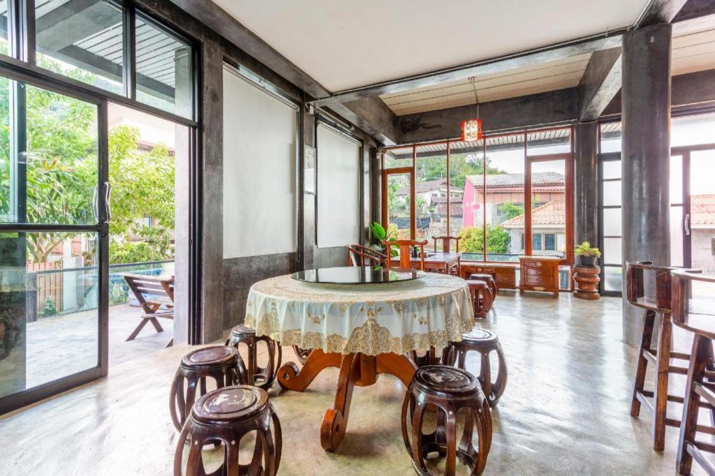 Oyo 1012 Vintage Home Meszalong Kültér fotó